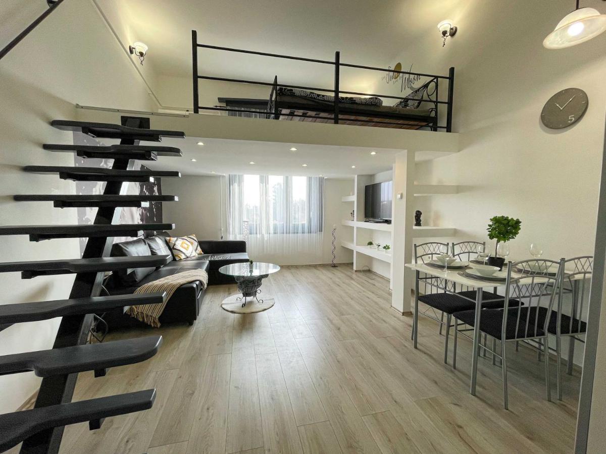 Manyi Apartman 2 Debrecen Luaran gambar